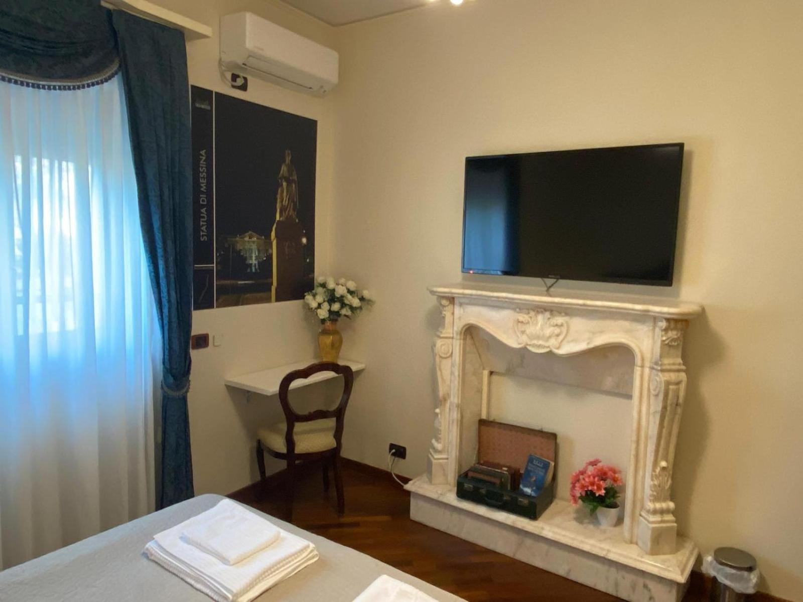 Casa Battisti Messina Guest House In Centro Citta, Ideale Per Famiglie O Gruppi Exterior foto